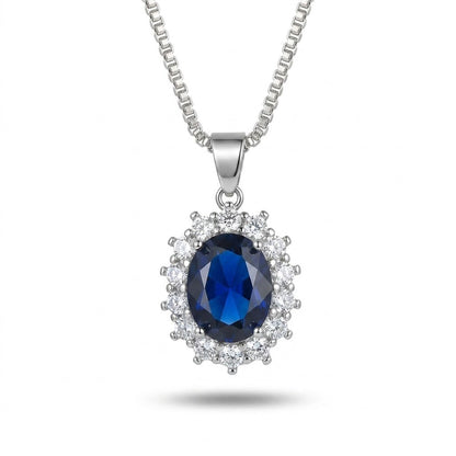 Minimalist Four-Leaf Clover Zirconia Necklace